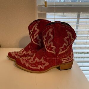 Red Western Cowboy Boots with White Embroidery